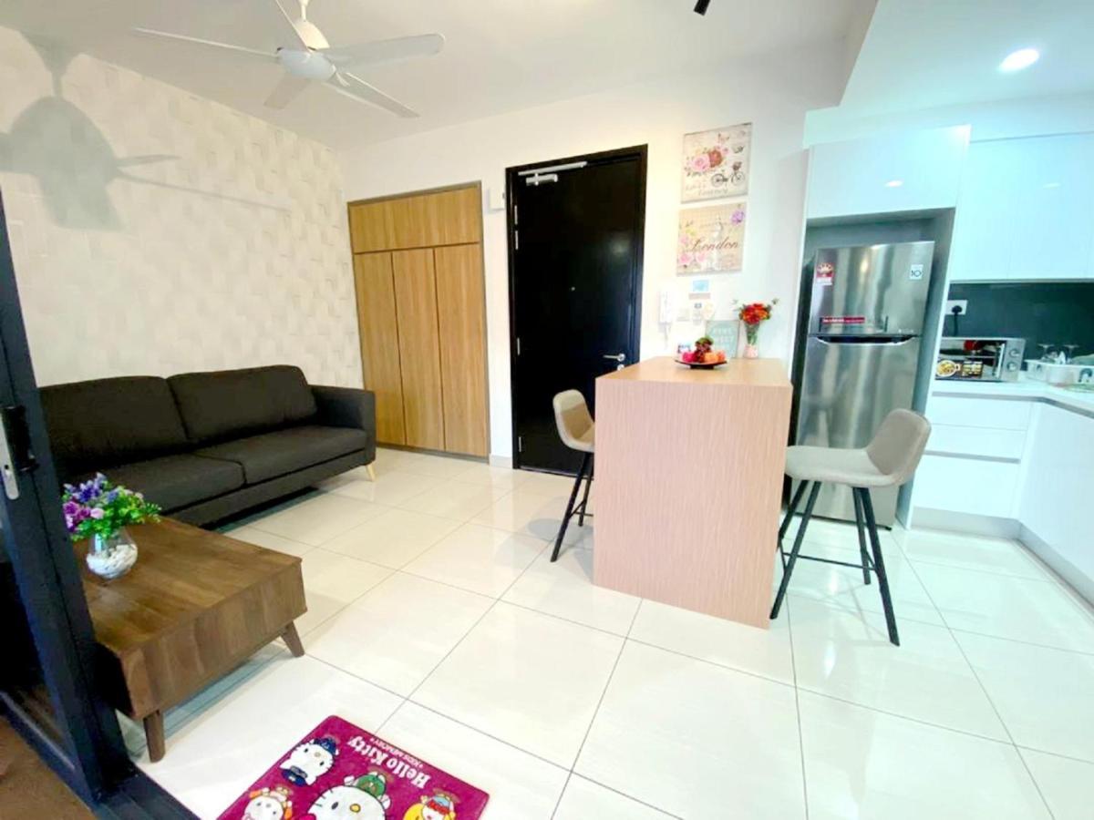 Almas Suites Puteri Harbour نوساجايا المظهر الخارجي الصورة
